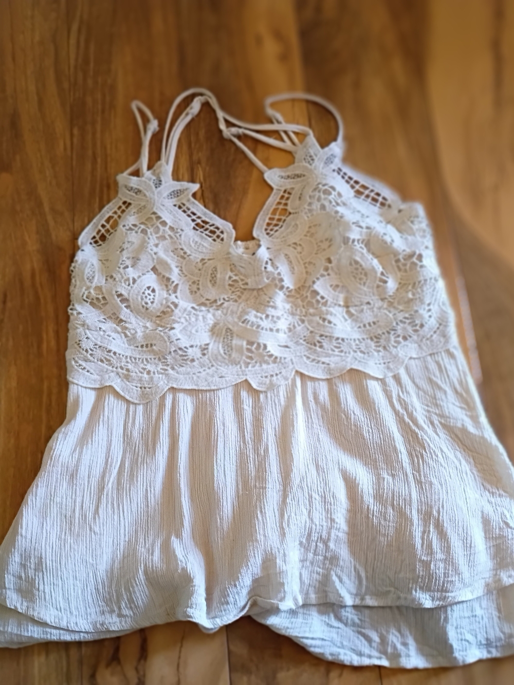 Listicle White Lace-Trim Camisole Top